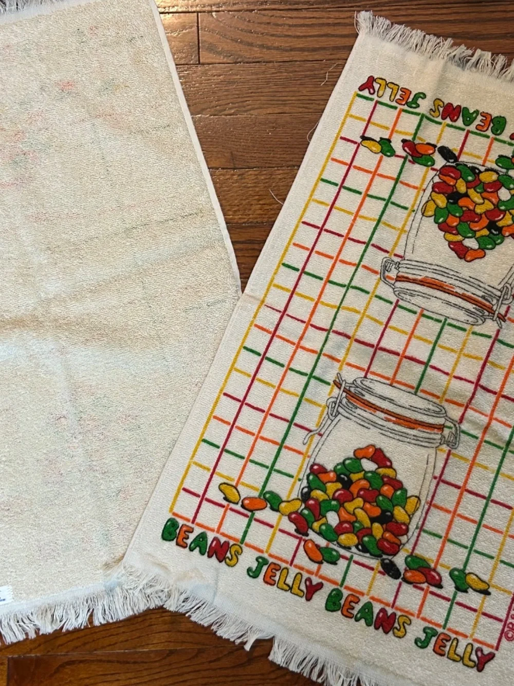 Vintage JELLY BEANS Kitchen Towel and Oven Mitt Set Kitsch